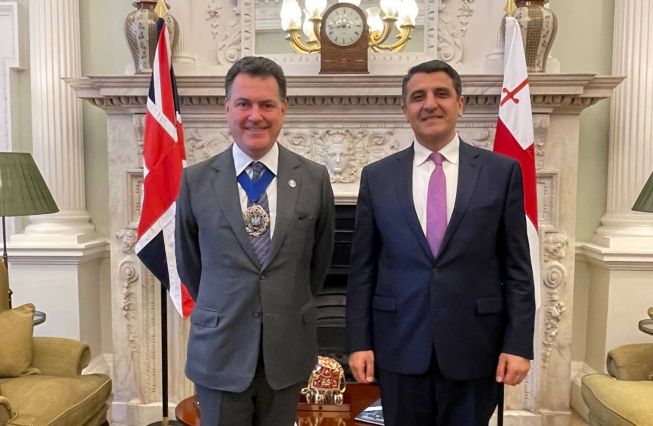 Ambassador Varuzhan Nersesyan's meeting with the Lord Mayor of the City of London